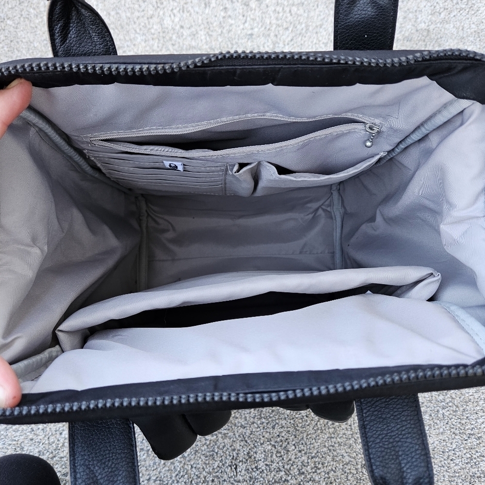 Baggallini Soho Backpack Black Laptop Purse Bag Carry On Travel Flight RFID EUC - Picture 14 of 16